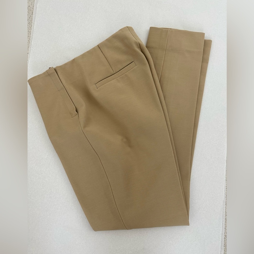 Worth New York Slim Cut  Pants with side zipper and two back pockets, size 2